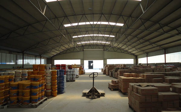 潤(rùn)滑脂成品倉(cāng)庫(kù)
